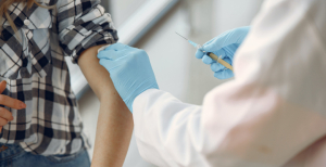 Sociedades médicas juntam-se para reforçar a vacinação contra a gripe